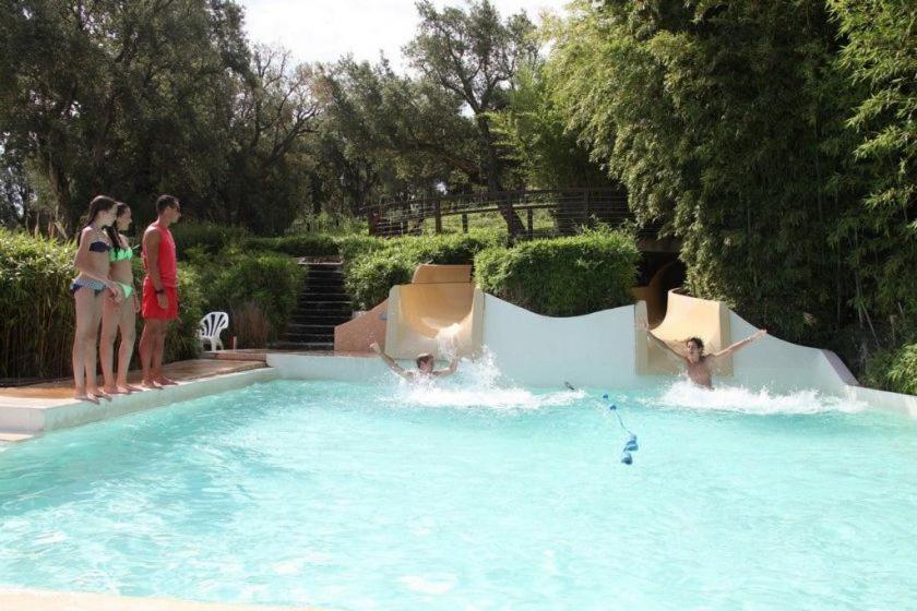 Les Restanques Vue Mer Roses 1070 Rez De Jardin Grimaud Eksteriør bilde