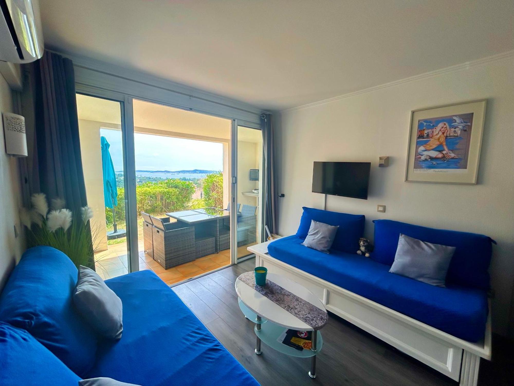Les Restanques Vue Mer Roses 1070 Rez De Jardin Grimaud Eksteriør bilde